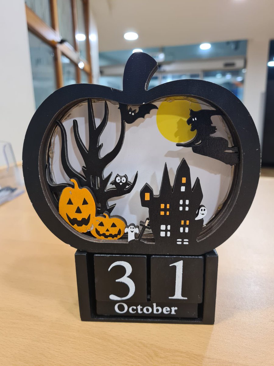 Jane Low tweet media