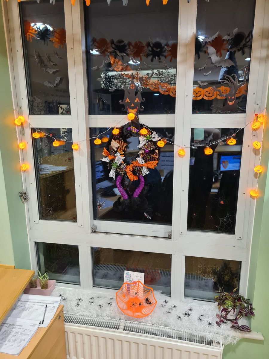 Jane Low tweet media