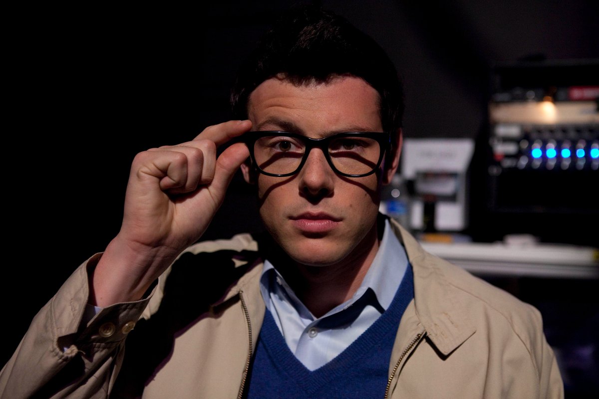 Whether you're dressing up as Sue Sylvester of streaming The Rocky Horror  Glee Show, here's to no one slushing you when you knock on their door.  Happy Halloween, Gleeks!, image size:1200x800