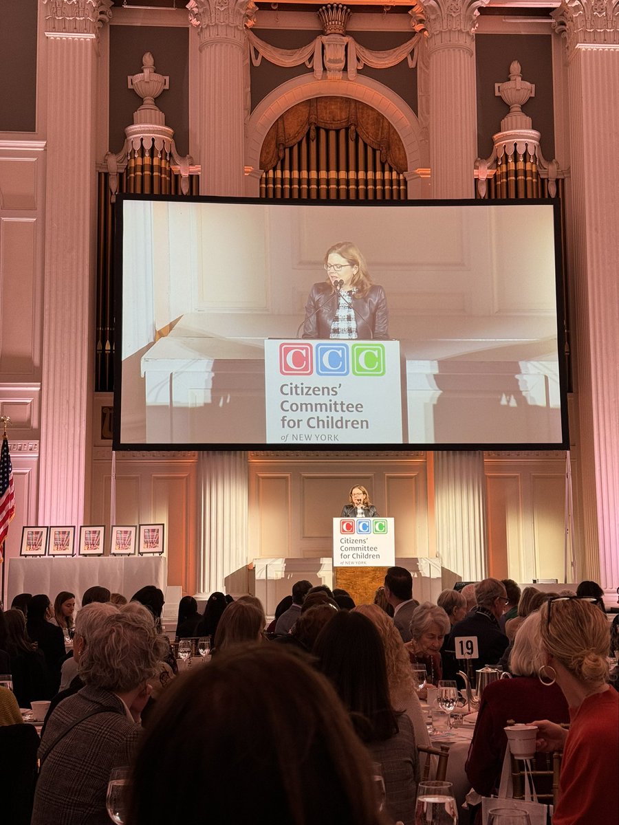 CCCNewYork (@cccnewyork) on Twitter photo This morning, we presented <a href="/bridgeprojectny/">The Bridge Project</a> with the Vanguard Award, accepted by Holly Fogle. The Bridge Project runs a transformative anti poverty initiative supporting mothers & their babies with consistent, unconditional cash, significantly impacting family well-being. 👏 This morning, we presented <a href="/bridgeprojectny/">The Bridge Project</a> with the Vanguard Award, accepted by Holly Fogle. The Bridge Project runs a transformative anti poverty initiative supporting mothers & their babies with consistent, unconditional cash, significantly impacting family well-being. 👏
