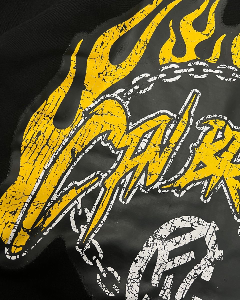 CfnBrand's tweet photo. “INFERNO“ HOODIES ☠️🔥• 11/10
• Tag 3 friends and comment your favorite color for a chance to win a free hoodie
• Subscribe to our SMS to get early access + discount https://t.co/FM84QITmBO