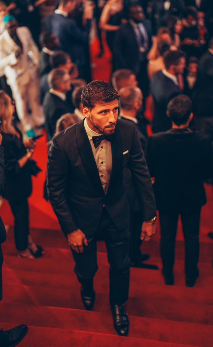 Rúben Dias tweet media