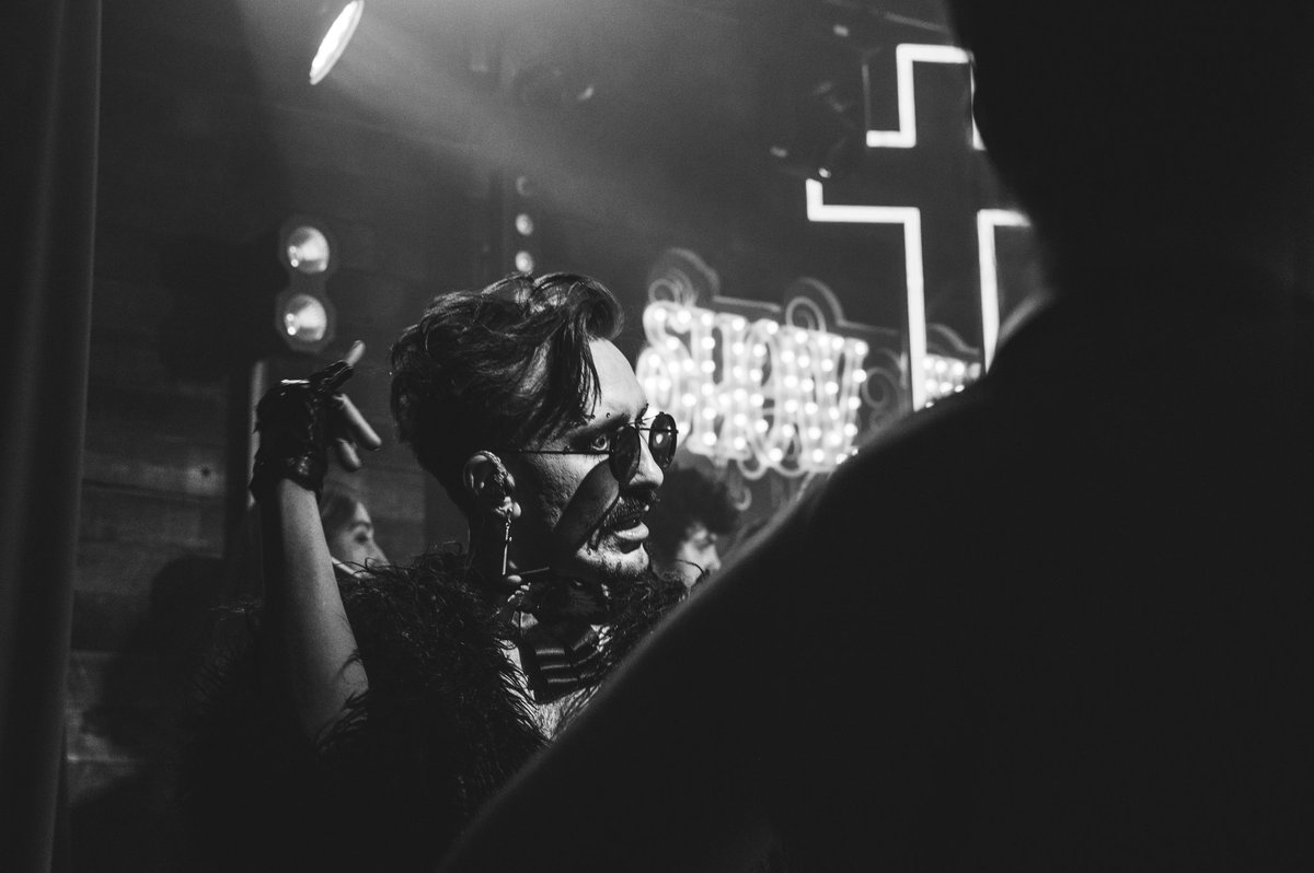 TomNLloyd's tweet photo. Amazing time hosting &amp; Showmaning for my super for Halloween Haus @AlbertsSchloss #liverpool Huge thanks 2 Lucy, Millie, Charlotte and the amazing team for bringing the Rocky Horror chic to the fang club. Amazing shots by #andrewabphotography https://t.co/ubiODluUI2