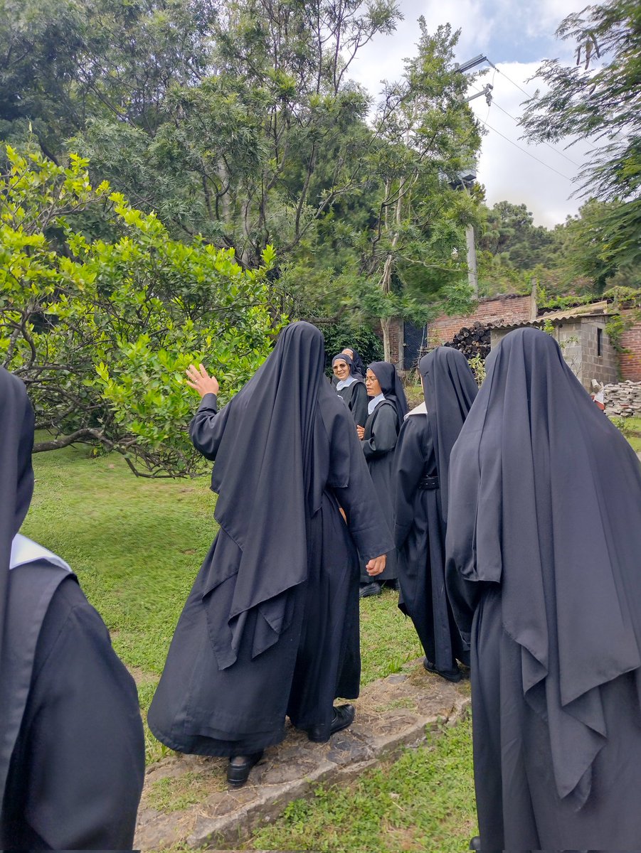 DeTepeyac's tweet image. Aquí no se busca honores, ni recompensas materiales.
#monasterios #benedictinas