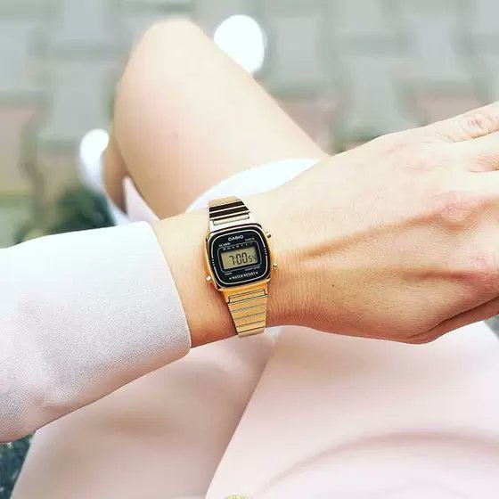 pechincheira's tweet photo. Relógio Casio Feminino Analógico Vintage Dourado LA670WGA-1DF

De R$ 499,00 por R$ 329,61 no pix
ou R$ 387,78 em 8x de R$ 48,47 sem juros

Compre pelo link: https://t.co/ayMTYsOc3h

#relogio #casio #relogiocasio #vintage #smartwatch #watch #parceiromagalu #divulgador #magalu https://t.co/vIhM8KwzRP