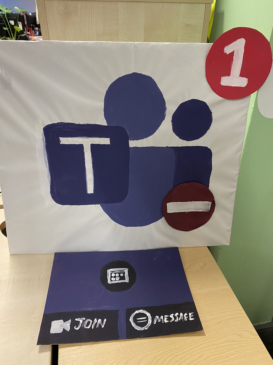 LukeAllanPR's tweet photo. Congratulations to @SalfordUni’s Marketing, Recruitment, and External Relations fundraising committee for organising this event, supporting Salford Women's Aid. Thanks for choosing me as the winner, despite the questionable evidence that I have a BTEC in art 😂 https://t.co/f0fz8oDsxb