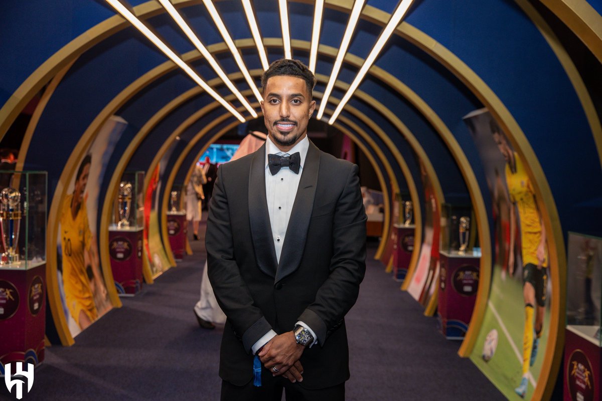 🚨🚨🚨🚨🚨🚨🚨🚨|

رسميًا سالم الدوسري لاعب المنتخب السعودي والهلال يتوج بجائزة أفضل لاعب في قارة آسيا 2022

🇸🇦🇸🇦🇸🇦🇸🇦🇸🇦🇸🇦🇸🇦🇸🇦🇸🇦
✅✅✅✅✅✅✅✅✅
🏆🏆🏆🏆🏆🏆🏆🏆🏆