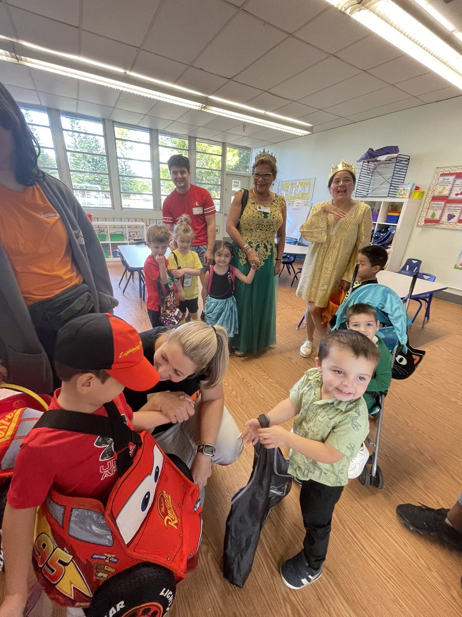 If you like only treats (and no tricks!) on Halloween, a trip to <a href="/eastersealsswfl/">Easterseals SWFL</a> is the perfect thing for you. Thanks for giving our team a chance to help the kids during the Halloween parade. It was a pleasure to see them embraced by fun costumes with candy &amp; smiles.