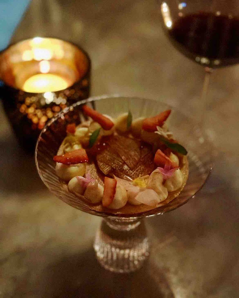 mauderestaurant's tweet photo. McGrath Family Farm Strawberries with gaviota strawberries, poached rhubarb, vanilla cream and lemon verbena. ​​​​​​​​​​​​​​​​​​⁣ https://t.co/6oo9DpX5Fi