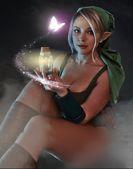 Happy Halloween 🧚 https://t.co/mq5tI2SLai