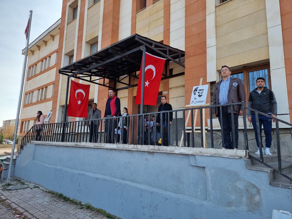 ALPASLAN ORTAOKULU tweet media