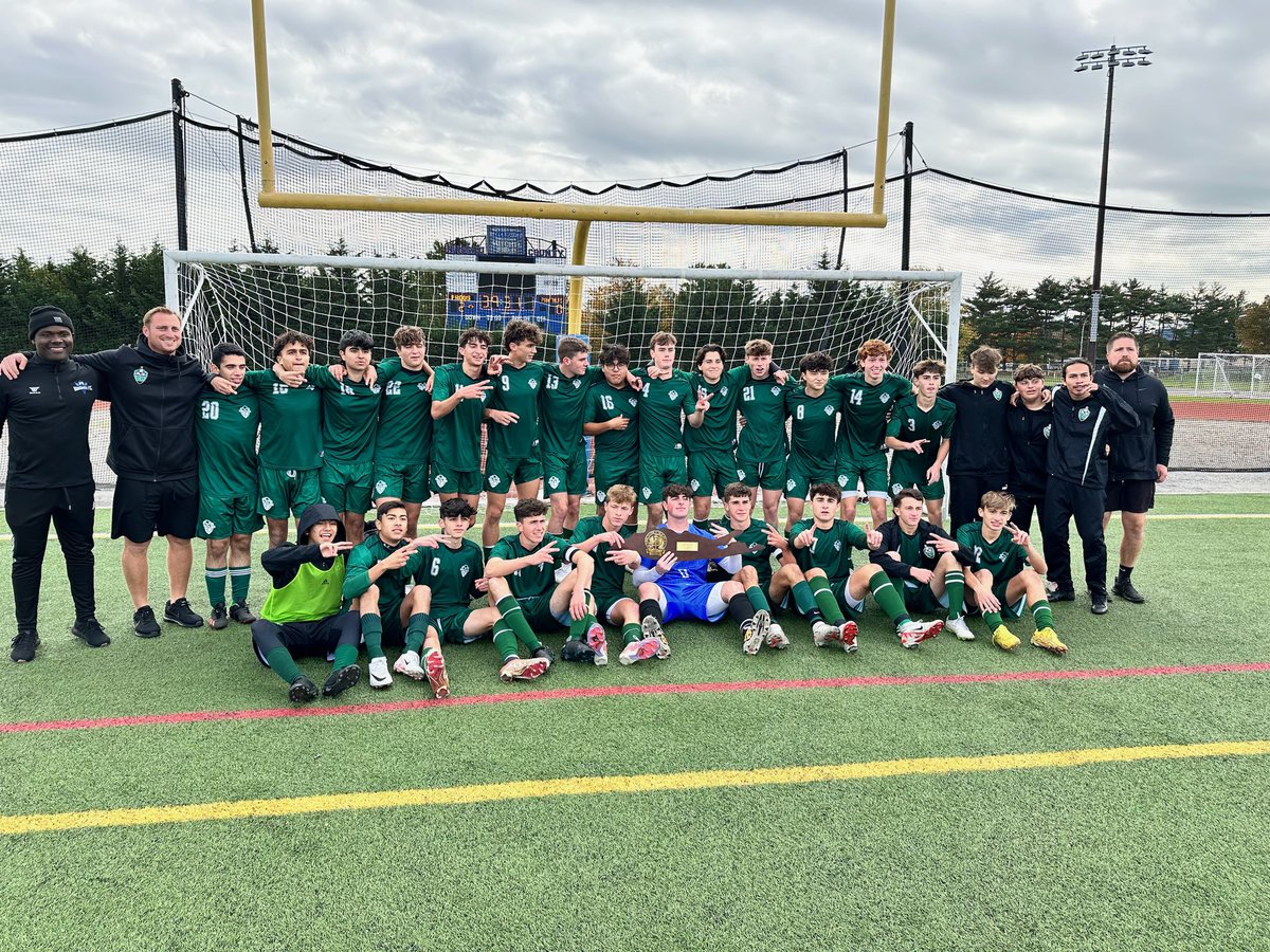 CpSoccerfrogs's tweet image. Final!

Carle Place 2

Babylon 0

Long Island Champs!!!!

What an effort from the boys!!!

🐸⚽️