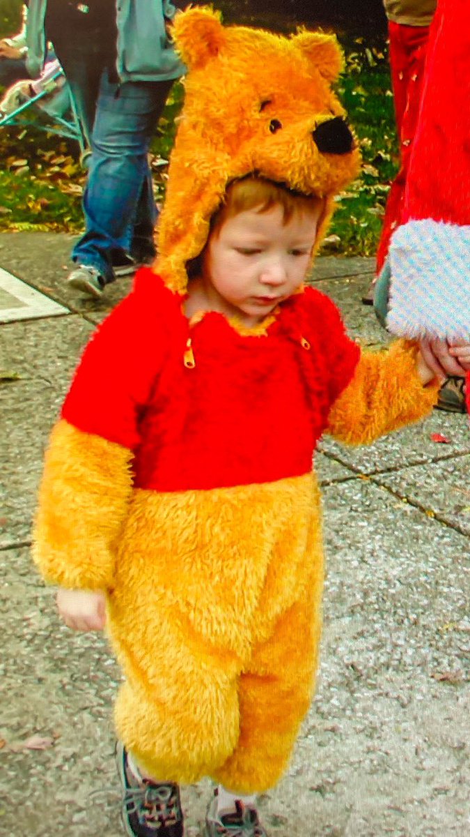 UC ΒΘΠ tweet media