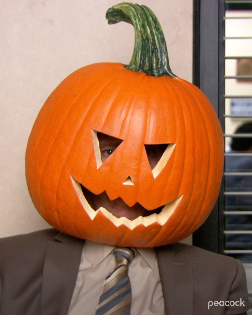 Happy Halloween from Dwight and his pumpkin head 🎃