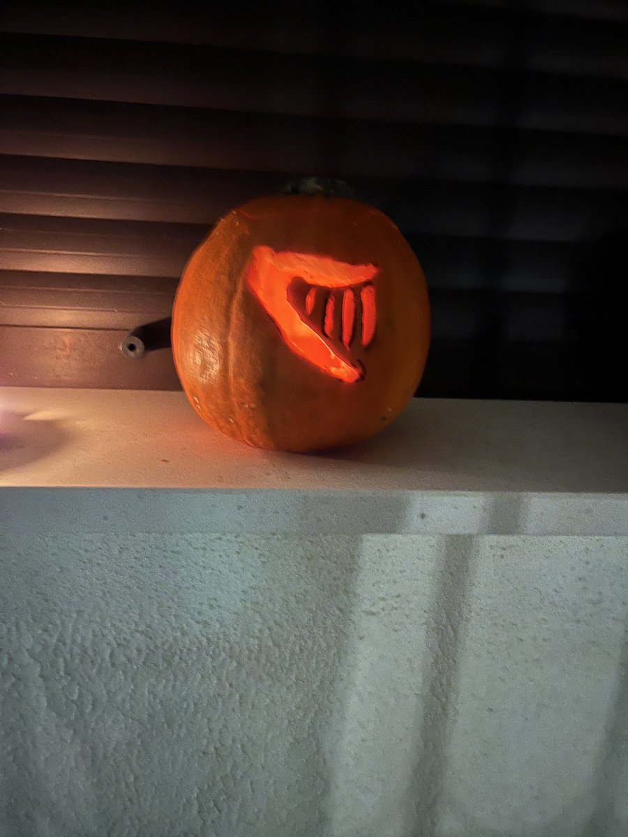 My son decided that most scary thing to carve this year wild be the ⁦<a href="/Ryanair/">Ryanair</a>⁩ logo 🤣