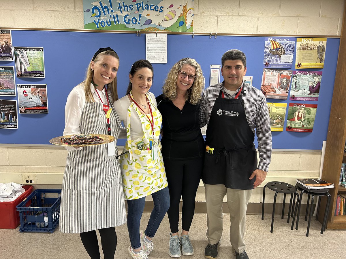 coolidgemiddle's tweet photo. While the kids rocked the costumes on Friday night, the Coolidge staff took their turn today! https://t.co/VRwFnprIwj