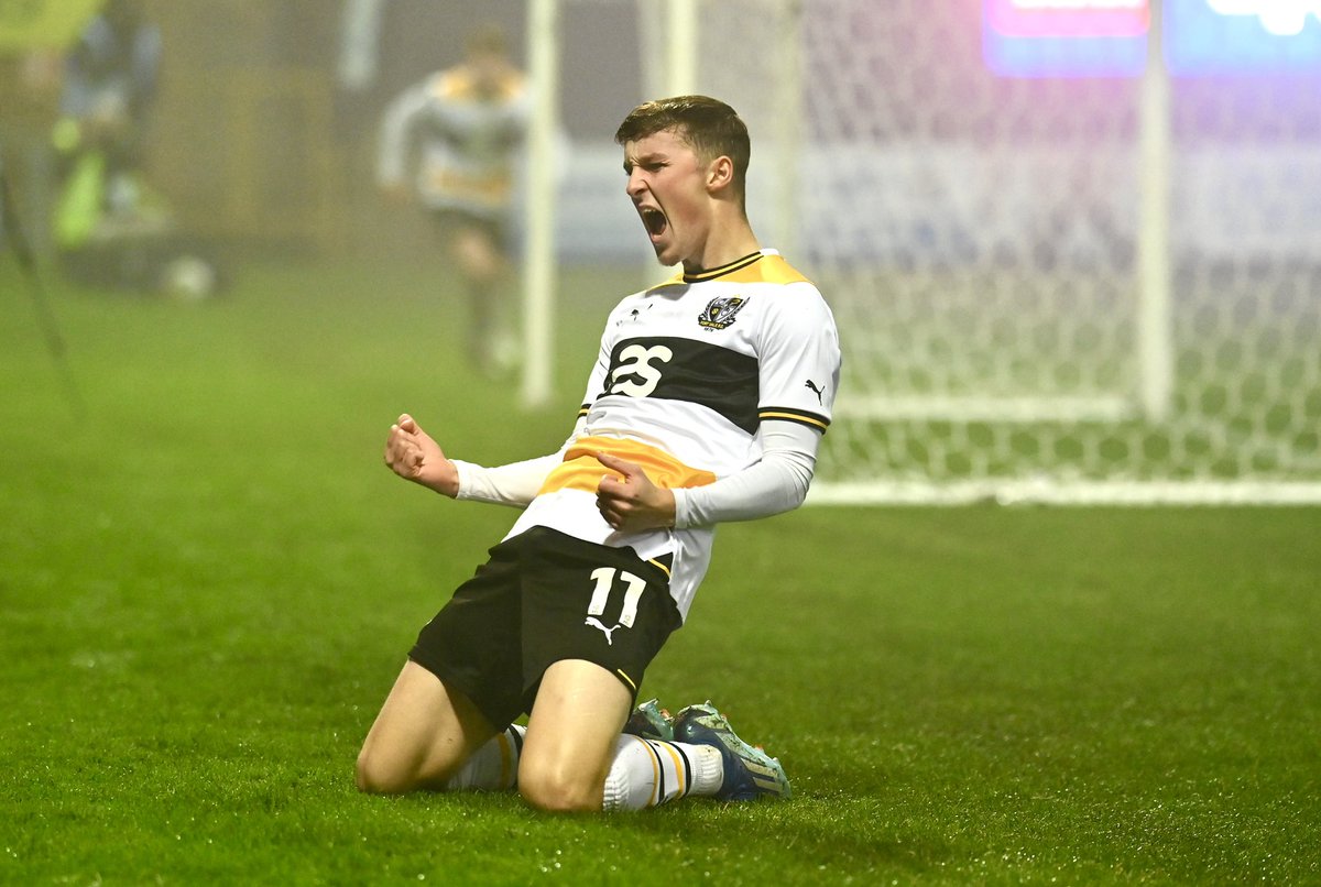 OfficialPVFC's tweet photo. D E V I N E https://t.co/9JmVup53vm