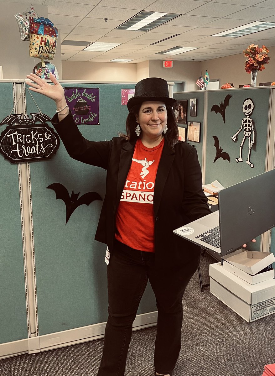 Istation español Ringmaster 🤹🏻‍♀️ ¡Presente! #RedCapeNation