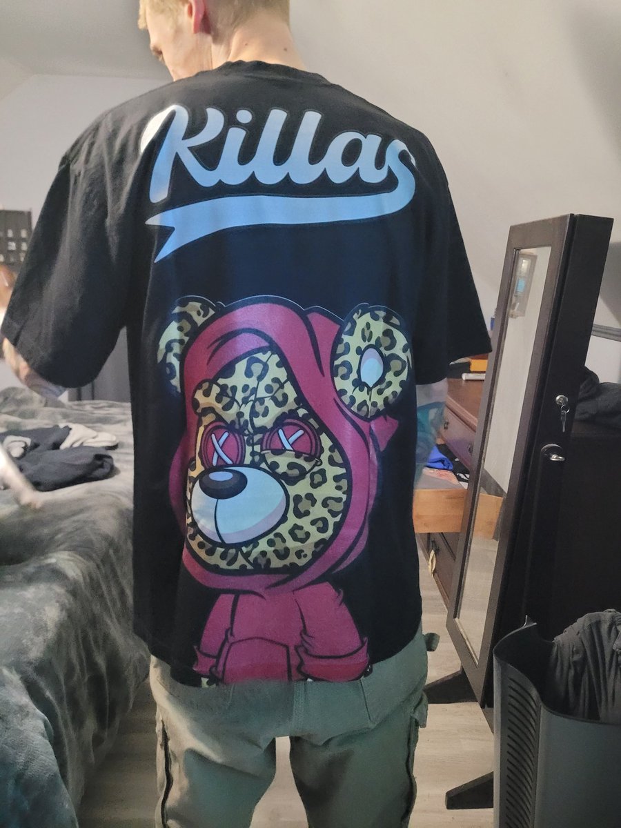 diyguy_eth's tweet photo. Happy Halloween everybody!
Love when a treat shows up! Fits great and killa quality #killawear
Definitely going to be filling my wardrobe up with more
#WeLikeTheBears https://t.co/YfjxpkjBDq