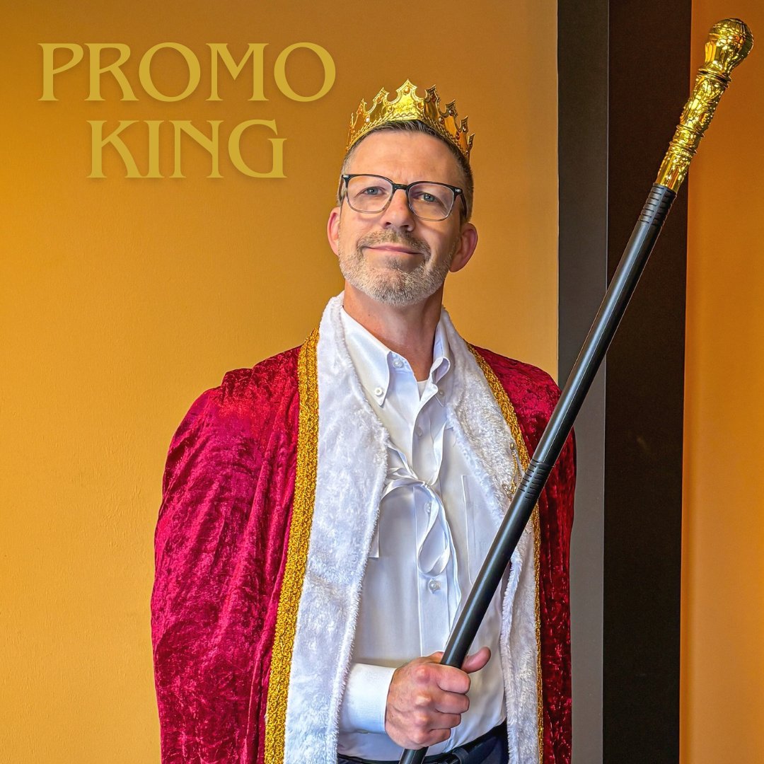 yourpromopeople's tweet photo. Ladies and gentleman...the promo king has arrived to JH! 👑 #happyhalloween #promoproducts https://t.co/9FTj0RLolz