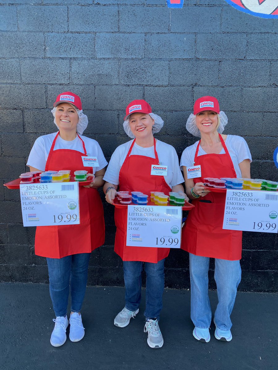 Happy Halloween from Willow’s teachers and staff! <a href="/WillowWildcats/">Willow Elementary</a> <a href="/LVUSD/">LVUSD</a>