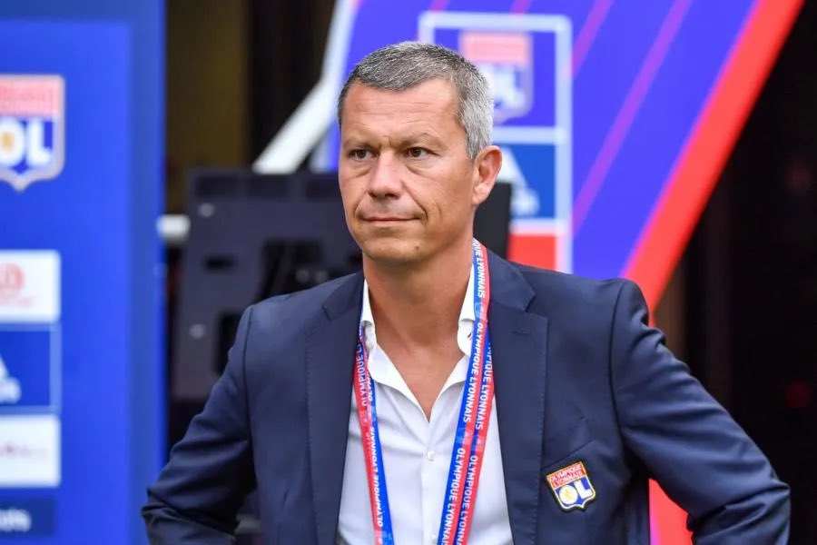 GonesArea's tweet photo. 🚨 Invité de #OLSN, Vincent Ponsot a demandé à ce que le match entre l’OM et l’OL soit joué sur terrain neutre car il estime que les conditions de sécurité à Marseille ne sont pas assurées pour jouer le match au stade Vélodrome.

(@RMCsport) https://t.co/AJXyuNTlvk