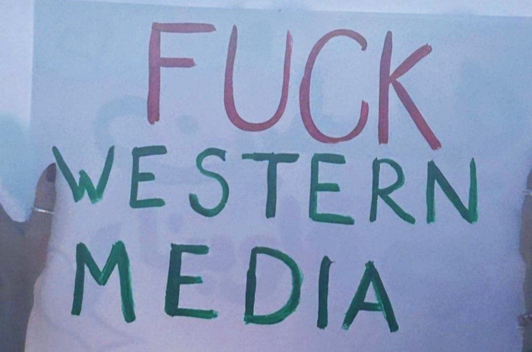 🦏 tweet media