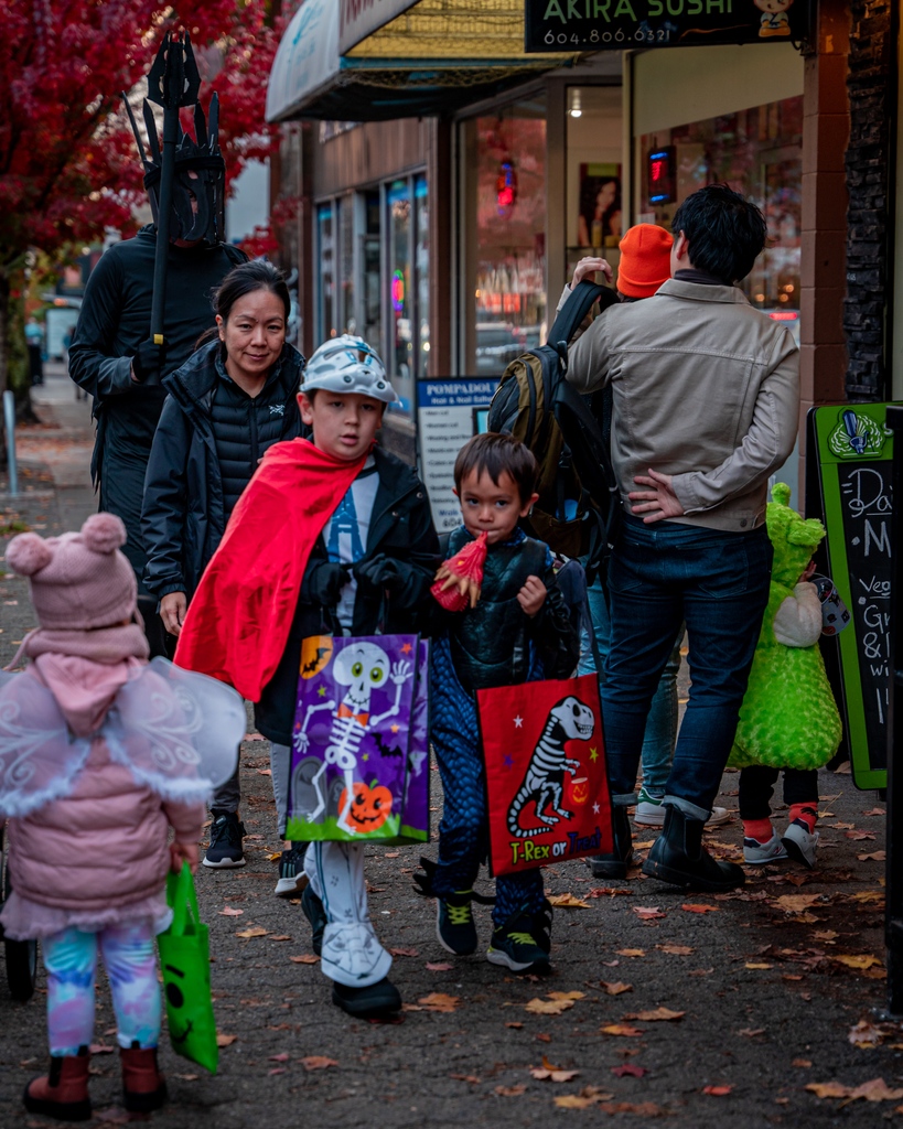 The West End tweet media