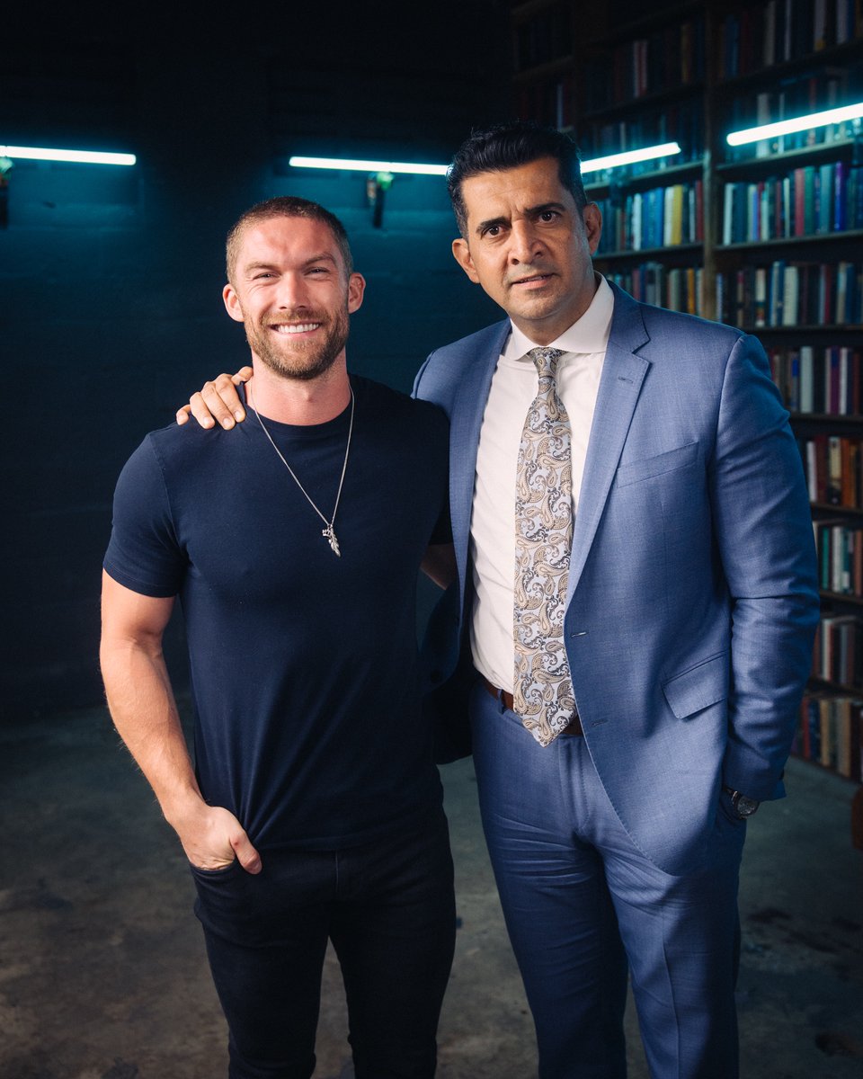 Next Monday I’m releasing a brand new 2+ hour episode with <a href="/patrickbetdavid/">Patrick Bet-David</a>  🚀

We flew over to Fort Lauderdale for this one and found an insanely cool location with a full floor to ceiling bookcase. Really tried to recreate that mob boss vibe for this one plus the guys went way