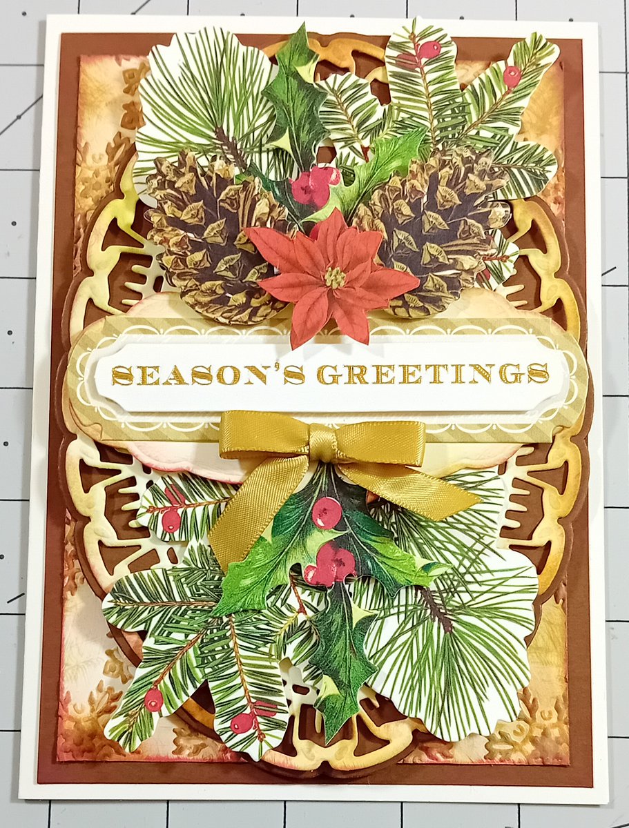 Crafting_Tweets's tweet image. Thank you to everyone that has just joined me for the tutorial n the chat
Here is the tutorial - please watch &amp;amp; share.
It is lovely to be back to create some fabulous projects.
Happy Halloween🎃
youtu.be/_VEhnPBg6YQ

#christmascardmaking #cardmakingtutorial #nicetoseeyouagain