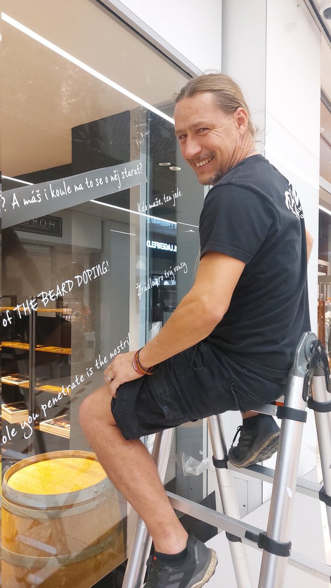 Tomáš Zíka tweet media