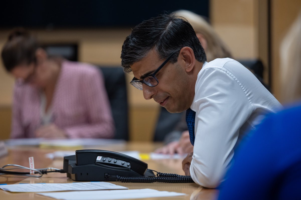 Rishi Sunak tweet media