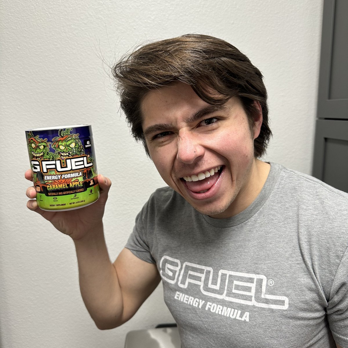 Giveaway alert! 🚨 U.S. Only! 📷 HAPPY HALLOWEEN! 🎃 Like, Repost, and Comment why you should win this unopened tub of Caramel Apple #GFUEL! Announcing the winner at 12pm PST on Thursday, November 2nd! <a href="/GFuelEnergy/">G FUEL®</a>