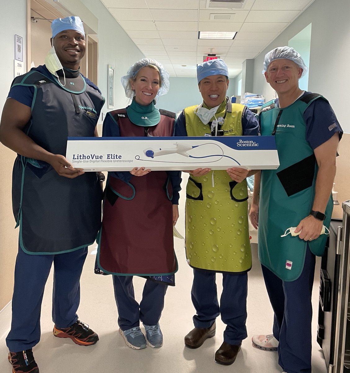 bsc_urology's tweet photo. Dr. Delbert Kwan &amp; @BeebeHealthcare team are among the first in the U.S. to complete a LithoVue™ Elite case! LithoVue Elite is designed to help physicians access, visualize &amp; treat kidney stones and make informed, real-time OR decisions. Learn more: https://t.co/n4rkgXOe8A https://t.co/7kVISbSOCt