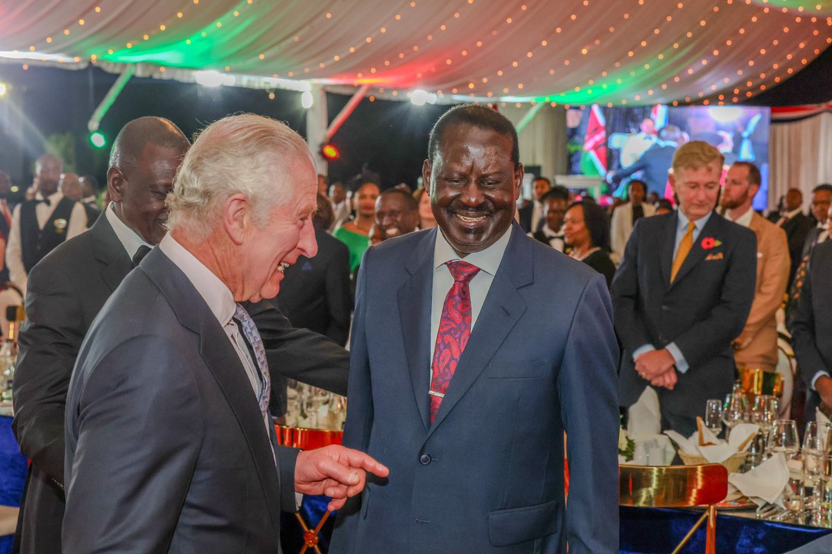 King Charles III, Raila Odinga shake hands at State House in Nairobi.

#TheRoyalVisit