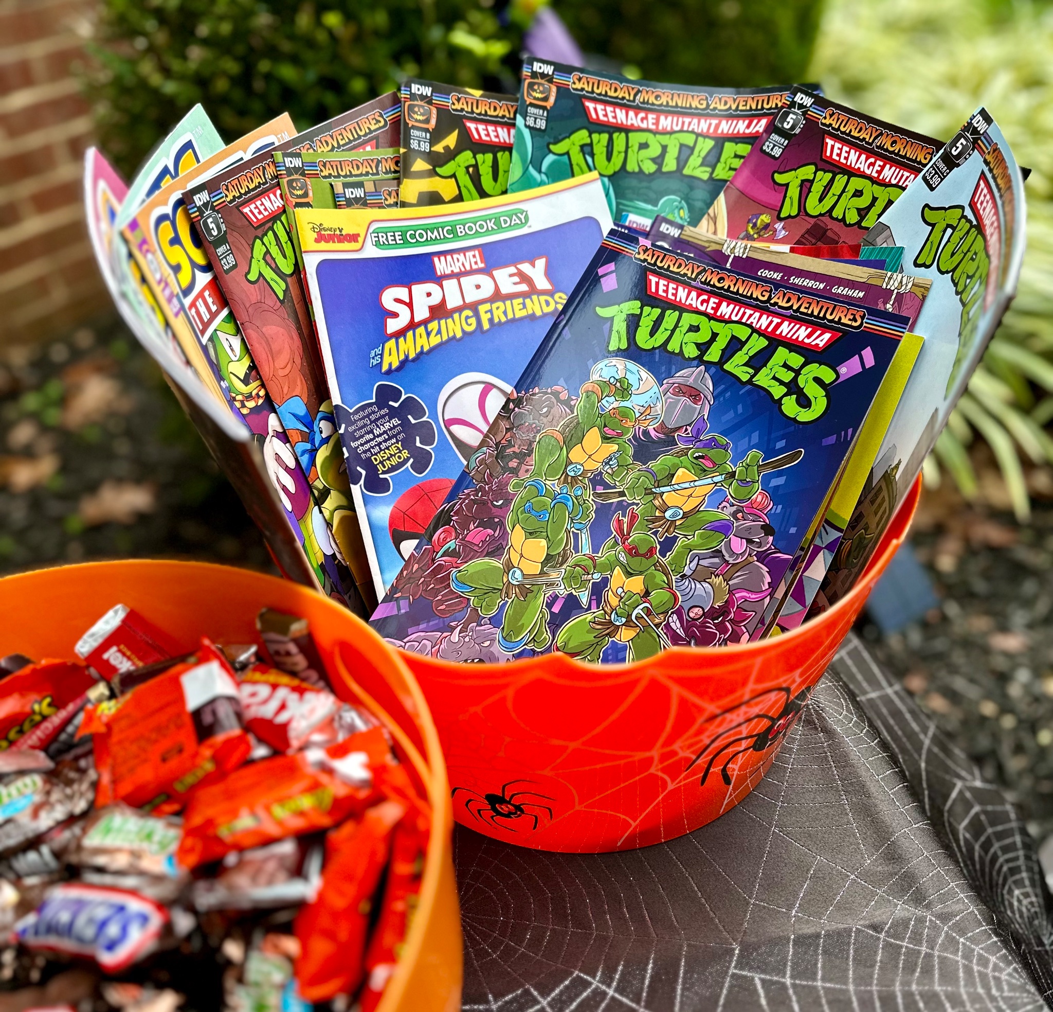 Teenage Mutant Ninja Turtles Gift Basket 