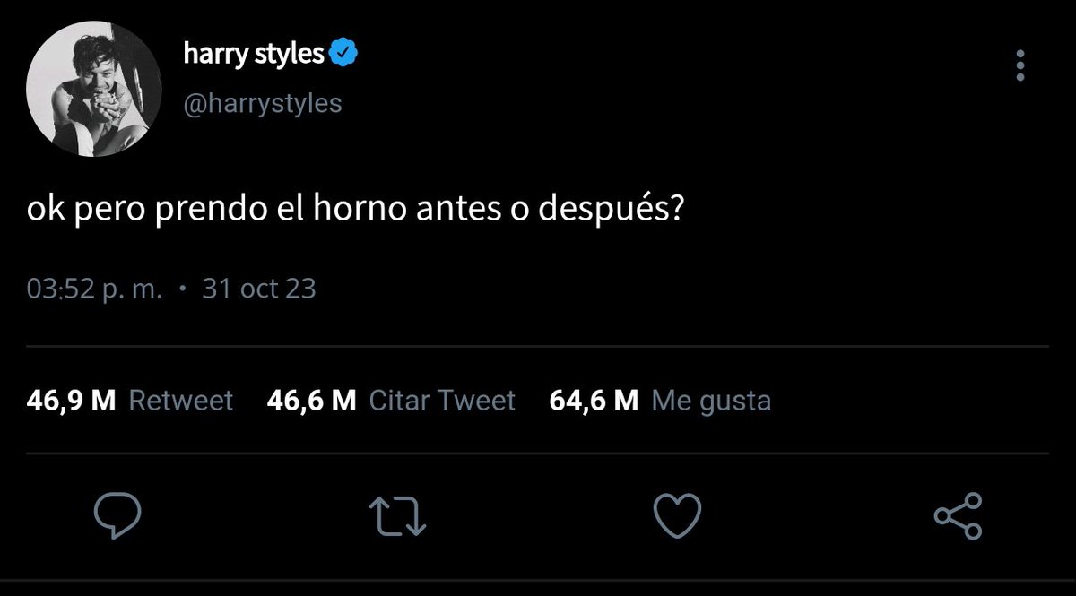 redforcam's tweet photo. Au Larry. El pollo 🍗
Donde L'ouis responde un tweet de una fan sobre el pollo.
o 
Donde H'arry aprovecha la oportunidad para volver a hablarle a su ex. https://t.co/ASTdRRGqXJ