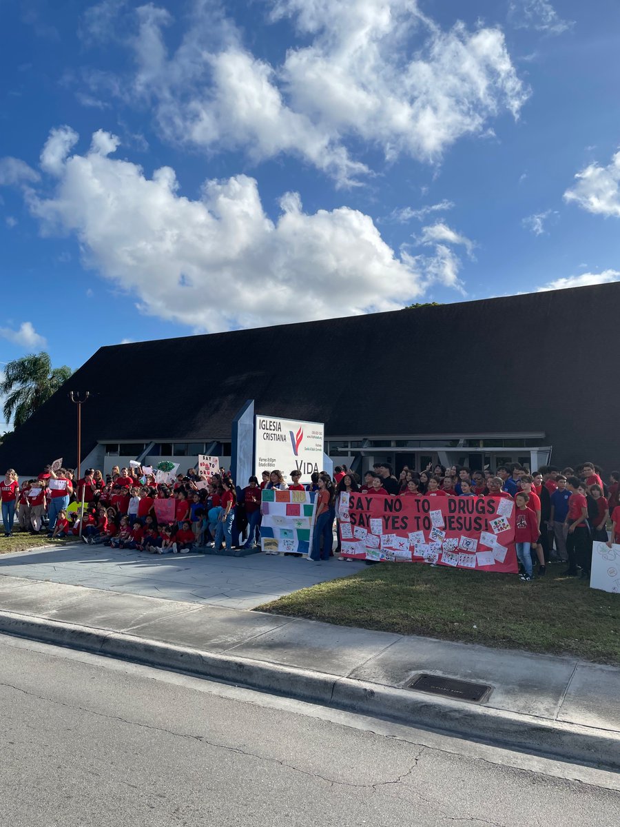 #DEARedRibbon celebrations continued in Hialeah last week as students from Asbury Christian School took over the streets to celebrate living drug free! Looking for ways to get your school involved next year? Visit: dea.gov/redribbon
