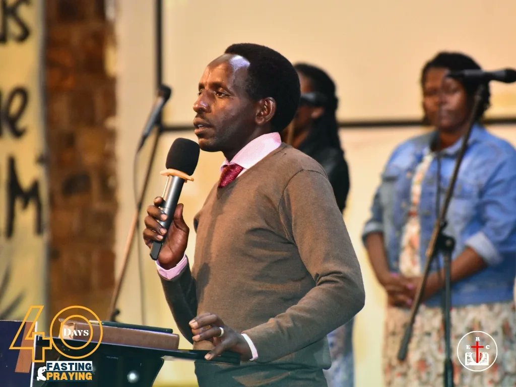erckimisagara's tweet image. Day 2 
#40daysfastingandprayer 
#40daysofpower 
 #40days @RuhimbyaAaron

Verses:
Ezra 8:21-23
Rom 10:17
Exodus 33:11
Psalms 37:25