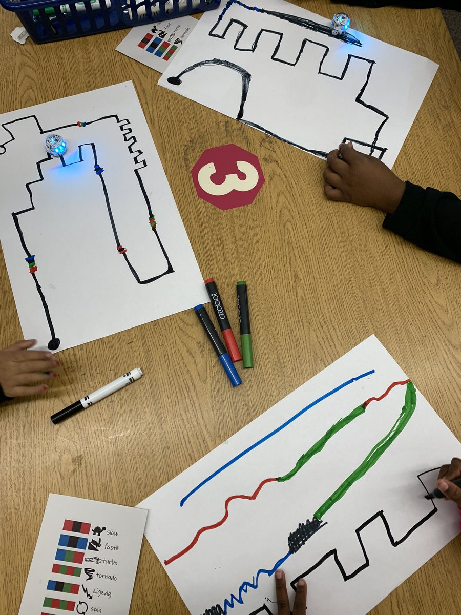 Mrs. Stepowyj tweet media