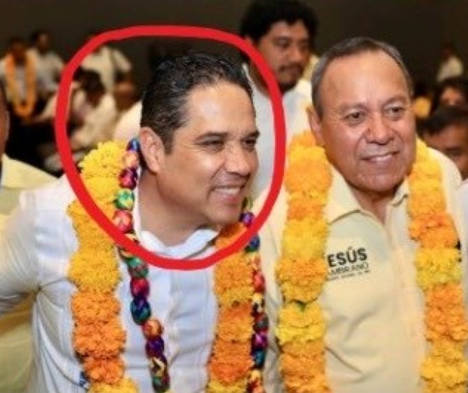 catrina_nortena's tweet photo. #EstamosConAcapulco 
🚨 Resulta que la gente "indignada" con AMLO por Otis, en verdad es gente de @Jesus_ZambranoG del #PRD 

Así o más MISERABLES... https://t.co/ETIN7Tq37O