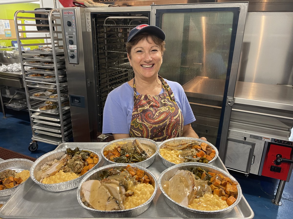 FireflyGroupPR's tweet image. House of Hope is on a mission to gather Thanksgiving food donations by November 3. Explore this article for all the thrilling details: fireflyforyou.com/view-news.html…