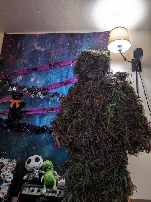 This is turning out really cool. Lol. I can't believe I'm gonna work in this all night https://t.co/<a href="/tag/valentinesday"class="tags"><span>#valentinesday</span></a>