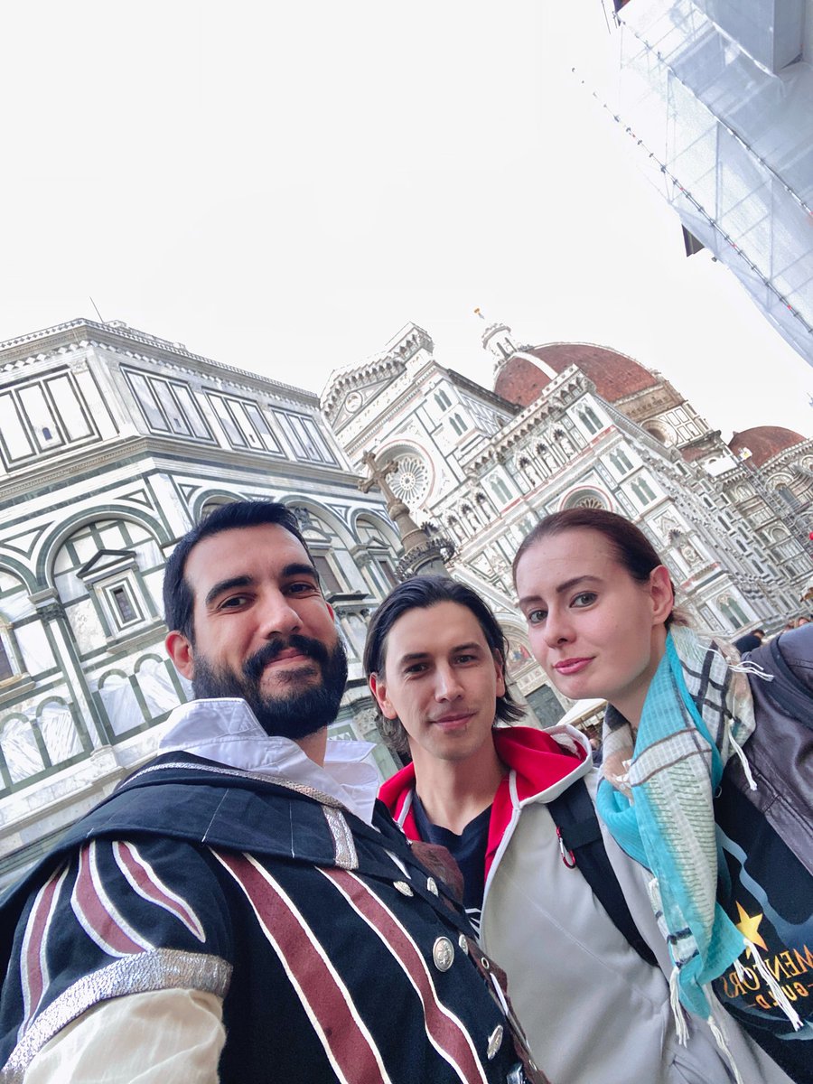Ezio, Desmond and Layla in modern day Florence. The bleeding effect is real.

#AssassinsCreed