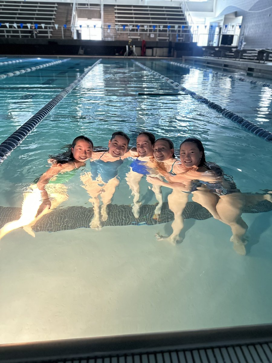 Scaring the competition with a tough Halloween <a href="/hebronswimdive/">@hebronswimdive</a>  workout. 
<a href="/Hebron_HS/">Hebron High School</a> <a href="/LISDsports/">Lewisville ISD Athletics</a> <a href="/hebronhawkeye/">The Hawk Eye</a>