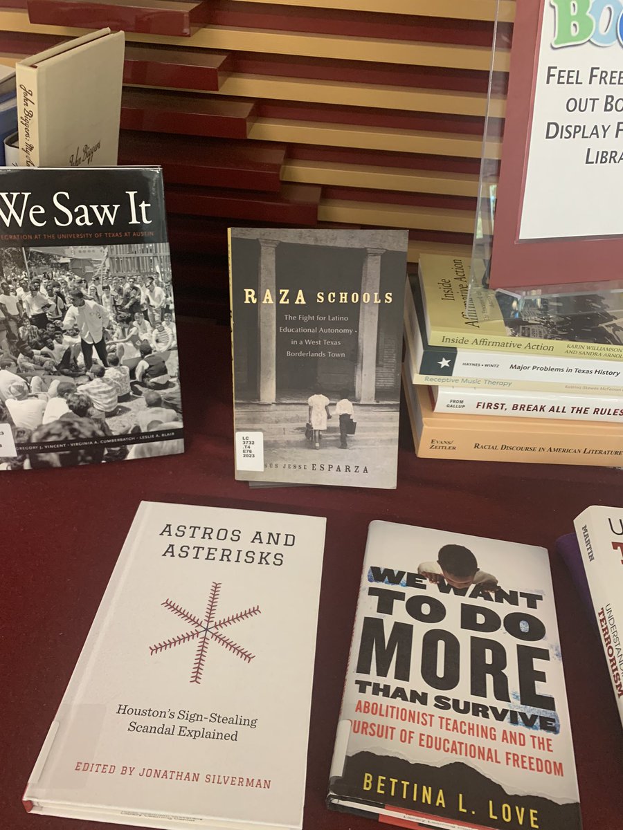 JesseJEsparza's tweet photo. Happy to see the Library Learning Center at Texas Southern University display my book, Raza Schools. 👍🏽 https://t.co/vfIm9KvkVr