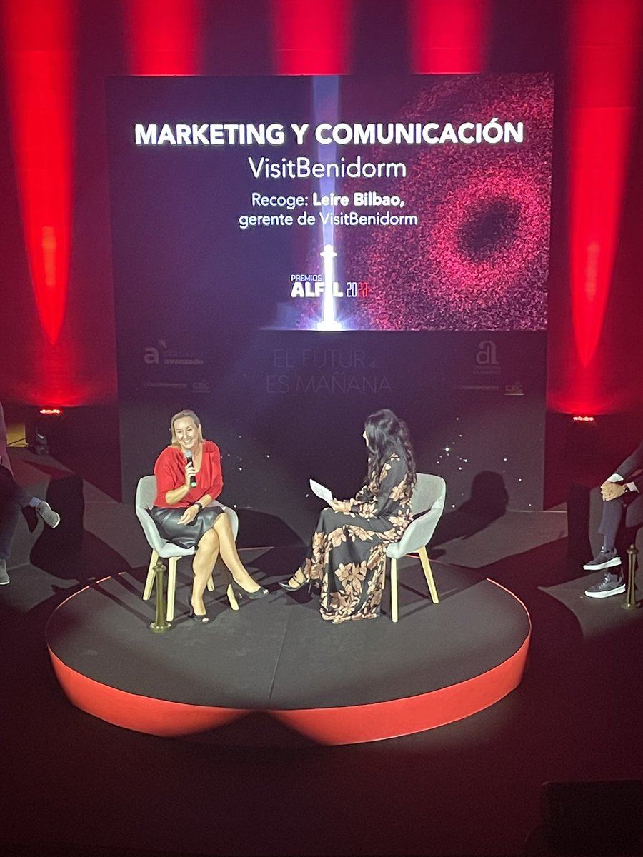 nachocervera's tweet photo. Felicidades @lbilbaol y @visitbenidorm por vuestro #PremiosAlfil de @Terciario_A . Siempre por delante en el #Turismo https://t.co/6P8UbSLbrM