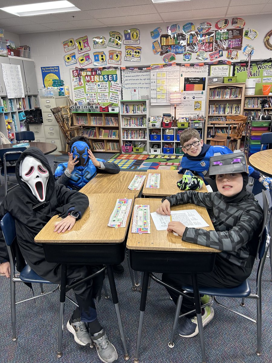 Happy Halloween! <a href="/WindsorWildcats/">WindsorWildcats</a>