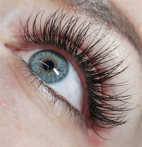 KokoBeachSalon's tweet image. 📷 Lash lifts make the natural lashes appear longer, lifted, and curled without needing lash extensions. Book yours today! Kokobeach.net 📷 Maintain at home with one of our Obsidian mascara and liner 📷#lashlift #longcurledeyelashes #saynotolashextensions #adoreyes