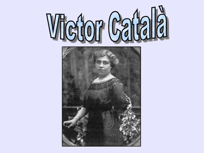 Vet aquí la recomanació de #boncatalà del 31 d'octubre:

NOM DE PLOMA és una manera molt bonica d'anomenar el pseudònim d'un escriptor. Us recomano que feu servir aquesta expressió.

Per exemple: 'Víctor Català' era el NOM DE PLOMA de Caterina Albert i Paradís.

Feu-ho córrer!